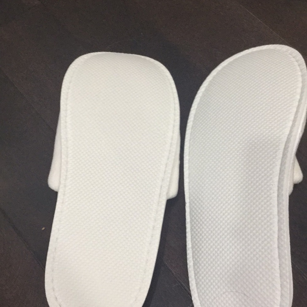 Slippers - Picture 2 of 3